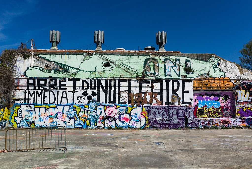 Arrêt immédiat du nucléaire graffitti, Avignon