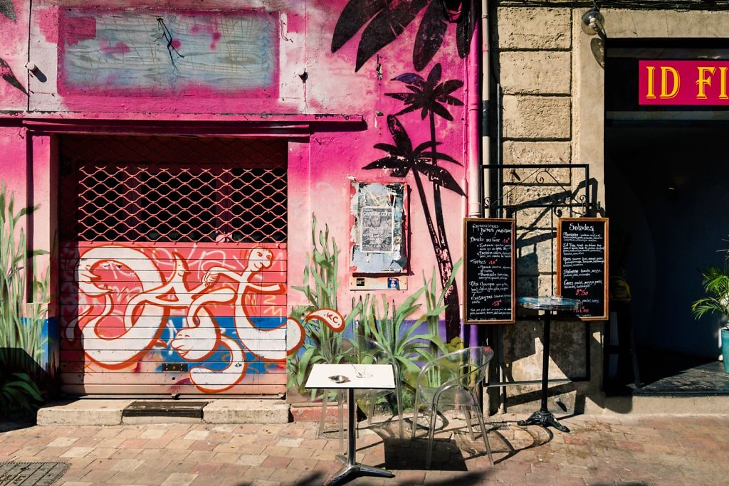 Transparent seat, Marseille