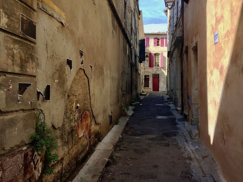 Small side street in Arles