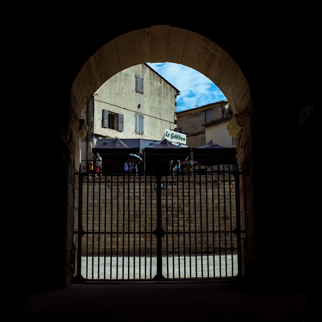 Through the gates of Les Arenes d'Arles