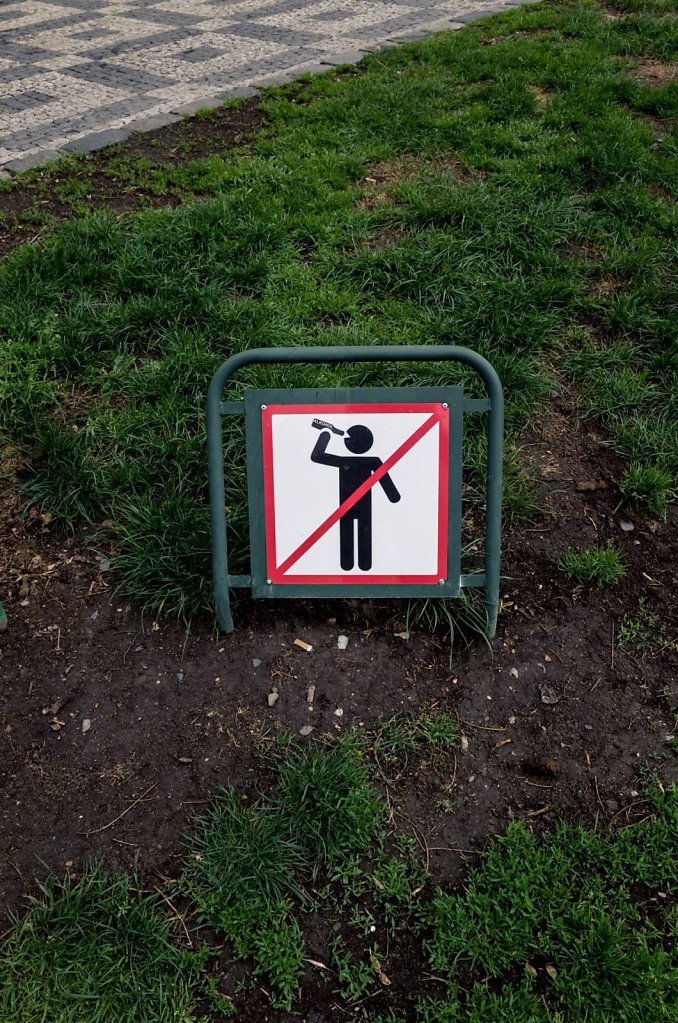No drinking on the grass
